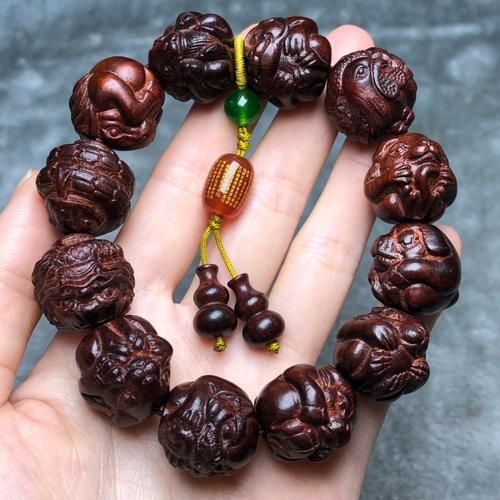 属相选什么佛珠好_佛珠材质与生肖对应表