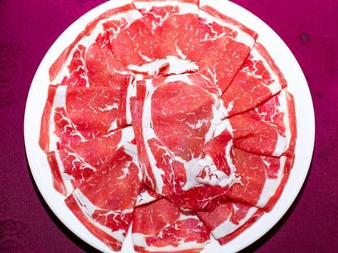 梦到吃生肉是什么意思_为什么会梦见吃生肉